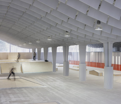 Zap' Ados by Bang Architectes