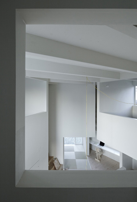 House in Iizuka by rhythmdesign House in Iizuka by rhythmdesign