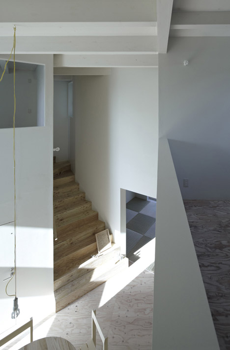 House in Iizuka by rhythmdesign House in Iizuka by rhythmdesign
