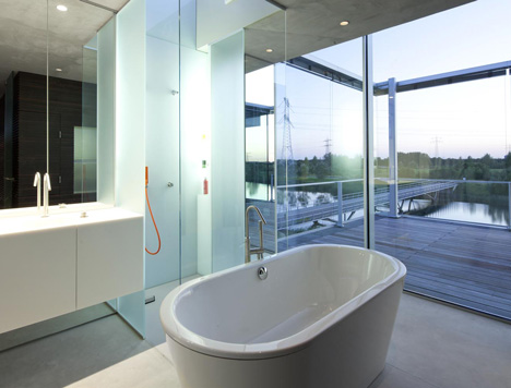 Rieteiland House by Hans van Heeswijk Rieteiland House by Hans van Heeswijk