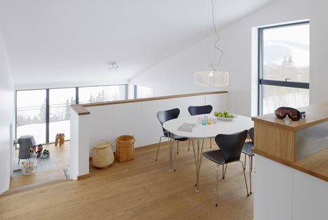 Are Solbringen by Waldemarson Berglund Are Solbringen by Waldemarson Berglund