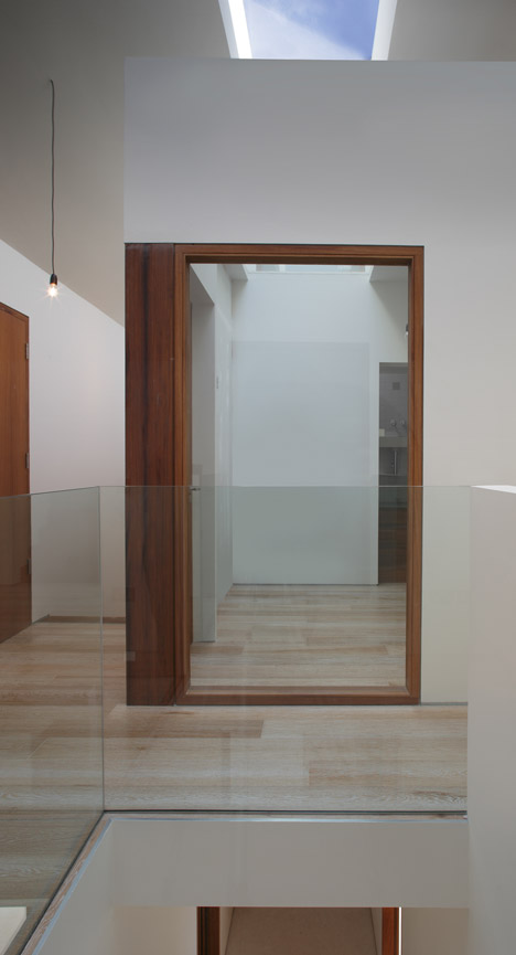 C-House by Dot Architecture C-House by Dot Architecture