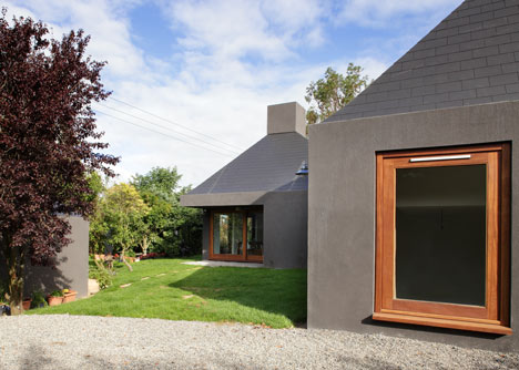 C-House by Dot Architecture C-House by Dot Architecture