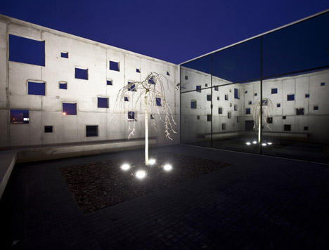 Crematorium in Kėdainiai by Architektu Biuras Crematorium in Kėdainiai by Architektu Biuras