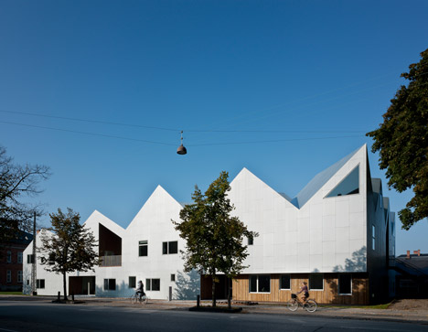 Healthcare Centre for Cancer Patients by NORD Architects Healthcare Centre for Cancer Patients by NORD Architects