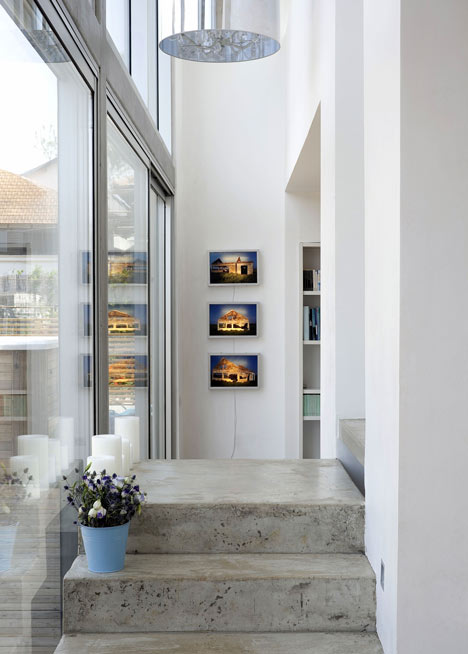 House N by Sharon Neuman and Oded Stern-Meiraz House N by Sharon Neuman and Oded Stern-Meiraz