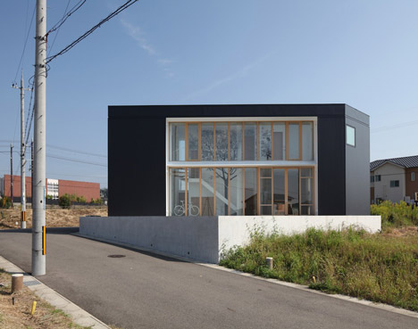 House-dT by Daijiro Takakusa
