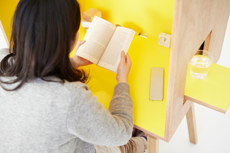 Koloro-desk by Torafu Architects