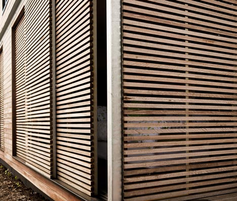 Linear House by Architects EAT Linear House by Architects EAT