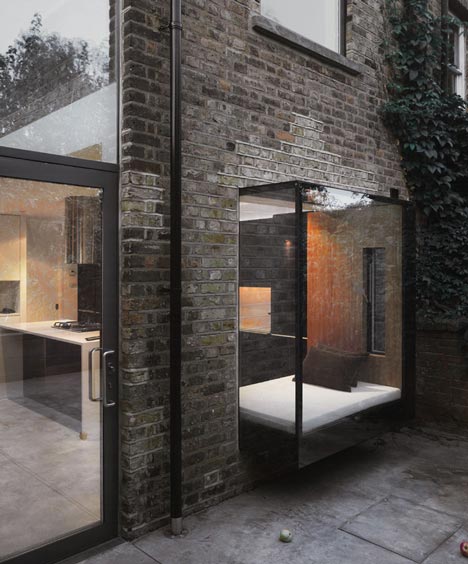 Mapledene Road by Platform 5 Architects