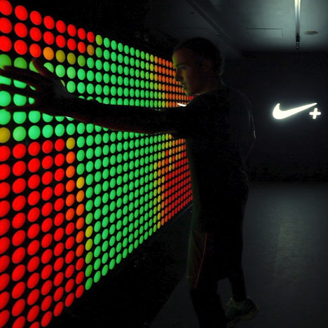 Dezeen Screen: NikeFuel Station at Boxpark