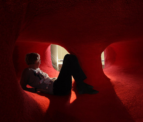 Tuft Pula by Numen/For Use Tuft Pula by Numen/For Use