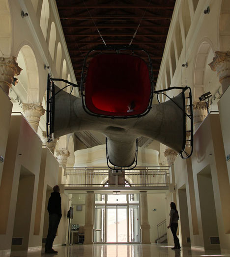 Tuft Pula by Numen/For Use Tuft Pula by Numen/For Use