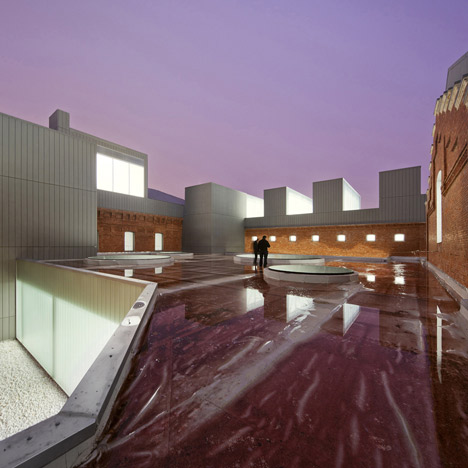 Civic Centre in Palencia by Exit Architects and Eduardo Delgado Orusco