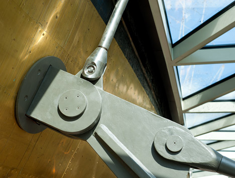Cutty Sark by Grimshaw Cutty Sark by Grimshaw