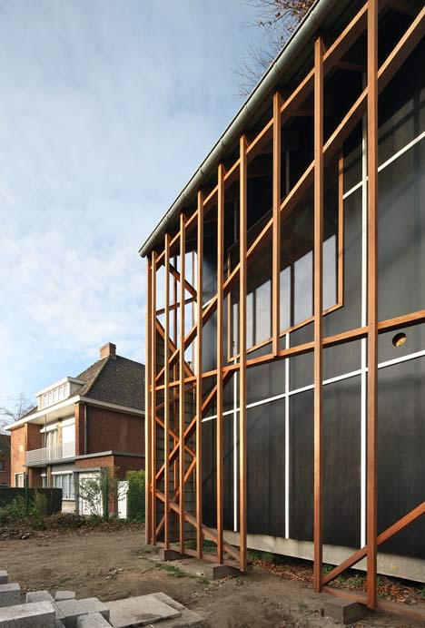 House Bernheimbeuk by Architecten De Vylder Vinck Taillieu House Bernheimbeuk by Architecten De Vylder Vinck Taillieu