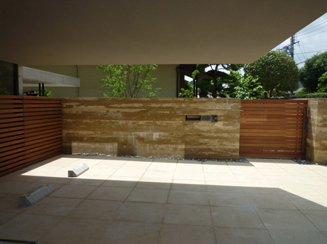 House in Senri by Shogo Iwata House in Senri by Shogo Iwata