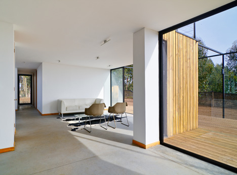 SIP Panel House by Alejandro Soffia and Gabriel Rudolphy SIP Panel House by Alejandro Soffia and Gabriel Rudolphy