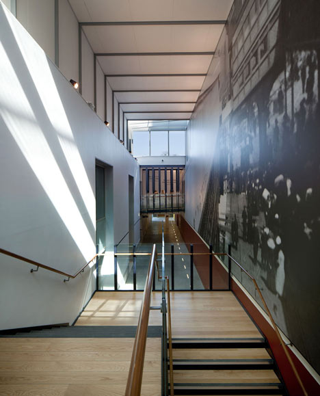 SeaCity Museum by Wilkinson Eyre Architects