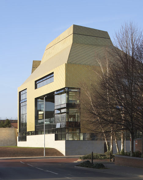 The Hive by Feilden Clegg Bradley Studios The Hive by Feilden Clegg Bradley Studios