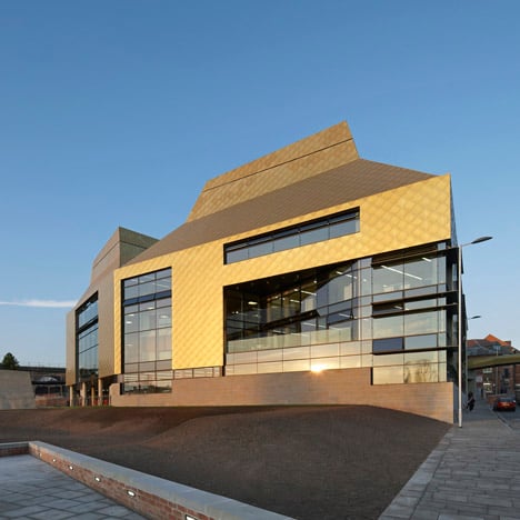 The Hive by Feilden Clegg Bradley Studios The Hive by Feilden Clegg Bradley Studios