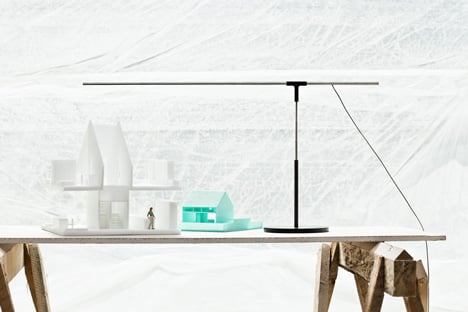 Antenna by Neil Poulton for Vertigo Bird Antenna by Neil Poulton for Vertigo Bird
