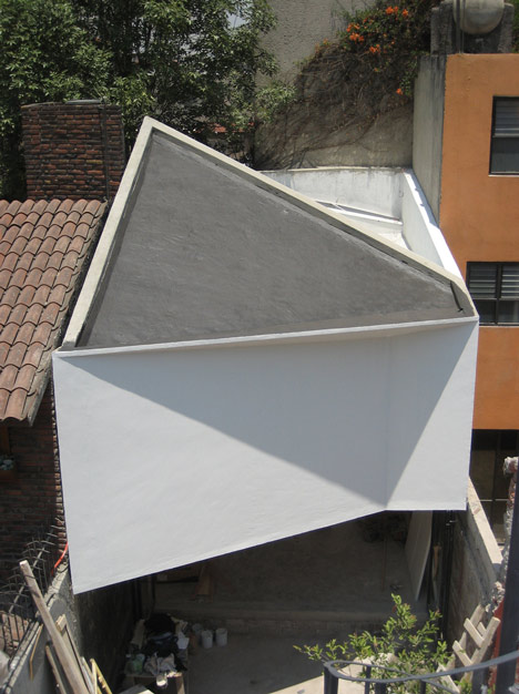MiniStudio by FRENTEarquitectura MiniStudio by FRENTEarquitectura
