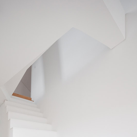 Building rehabilitation in Calçada do Lavraby Jorge Mealha Arquitecto