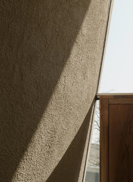Chapel of Rest in Graz by Hofrichter-Ritter Architekten Chapel of Rest in Graz by Hofrichter-Ritter Architekten