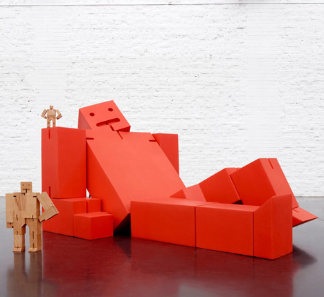 Giant Cubebot by David Weeks for Quinze & Milan and Areaware at MOST Giant Cubebot by David Weeks for Quinze & Milan and Areaware at MOST