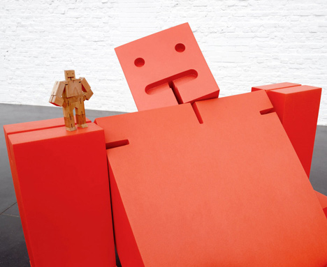 Giant Cubebot by David Weeks for Quinze & Milan and Areaware at MOST Giant Cubebot by David Weeks for Quinze & Milan and Areaware at MOST