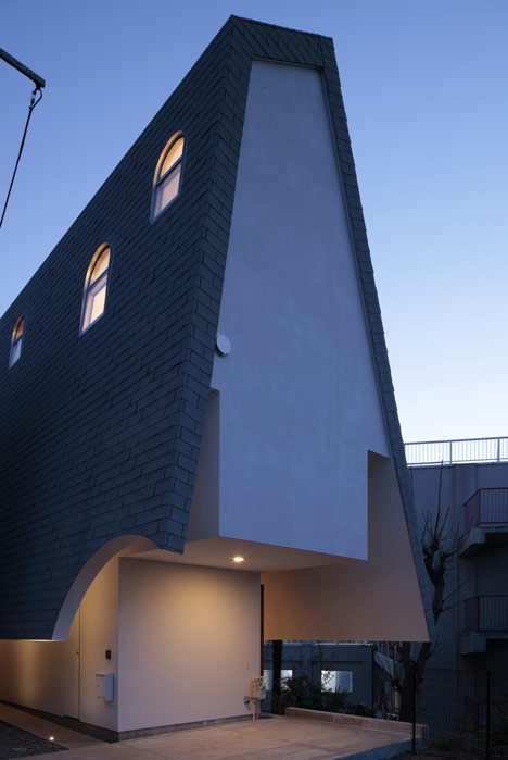 House with Eaves and an Attic by ON design House with Eaves and an Attic by ON design