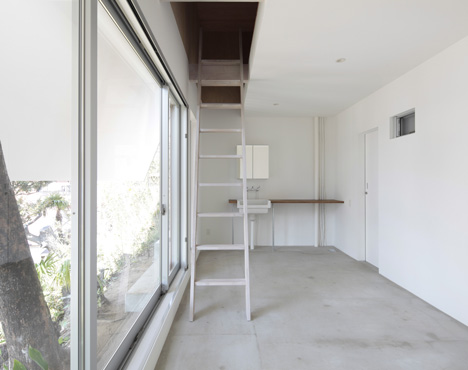 House with Eaves and an Attic by ON design House with Eaves and an Attic by ON design