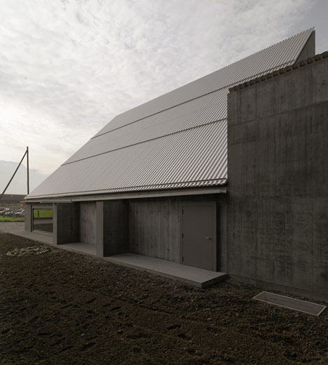 Plantahof Auditorium by Valerio Olgiati Plantahof Auditorium by Valerio Olgiati