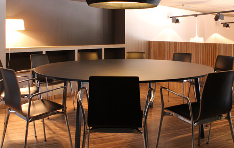 Restaurant in Bilbao by Pauzarq