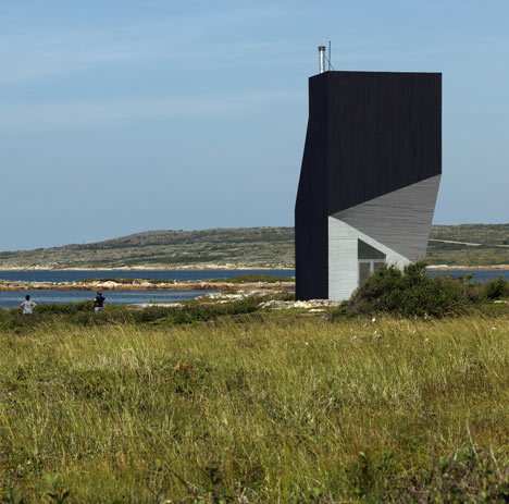 Tower Studio by Saunders Architecture