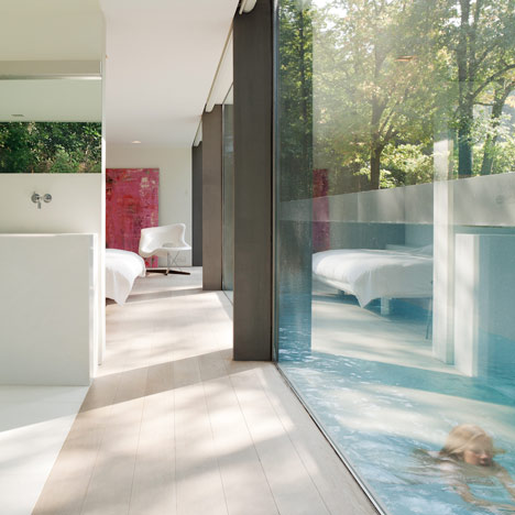 Villa Roces by Govaert & Vanhoutte Villa Roces by Govaert & Vanhoutte