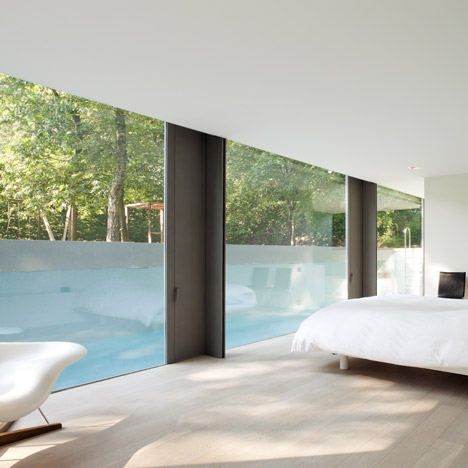 Villa Roces by Govaert & Vanhoutte Villa Roces by Govaert & Vanhoutte