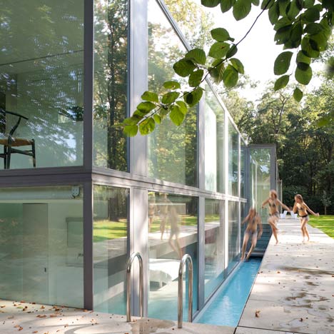 Villa Roces by Govaert & Vanhoutte Villa Roces by Govaert & Vanhoutte