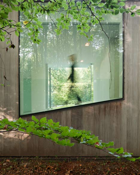 Villa Roces by Govaert & Vanhoutte Villa Roces by Govaert & Vanhoutte