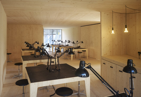 Golden Workshop by modulorbeat