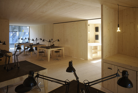 Golden Workshop by modulorbeat