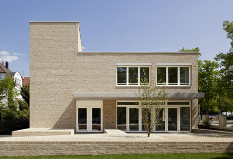 Mörike Gymnasium by Klumpp and Klumpp Architekten Mörike Gymnasium by Klumpp and Klumpp Architekten