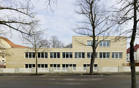 Mörike Gymnasium by Klumpp and Klumpp Architekten Mörike Gymnasium by Klumpp and Klumpp Architekten