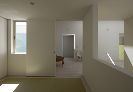 Portico by Aida Atelier and Kuno Lab Portico by Aida Atelier and Kuno Lab
