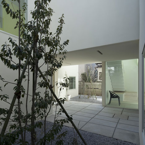 Portico by Aida Atelier and Kuno Lab Portico by Aida Atelier and Kuno Lab