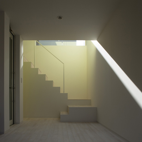Portico by Aida Atelier and Kuno Lab Portico by Aida Atelier and Kuno Lab
