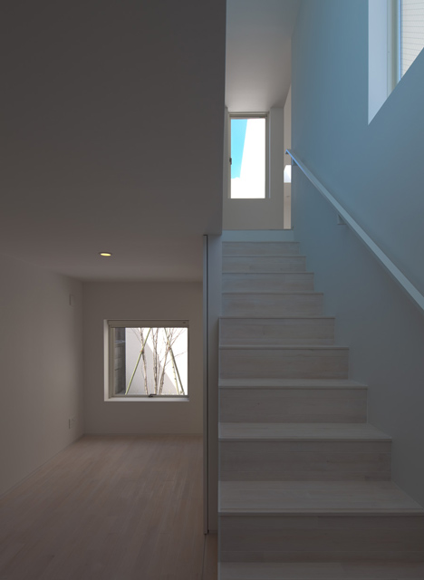 Portico by Aida Atelier and Kuno Lab Portico by Aida Atelier and Kuno Lab