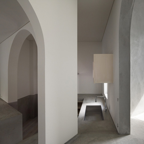 ABE House by UAo