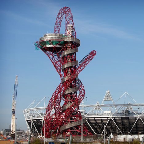 ArcelorMittal Orbit by Anish Kapoor and Cecil Balmond
